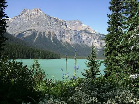 A description of the highlights in and around Yoho National Park, British Columbia. Including a road trip map and an itinerary sample